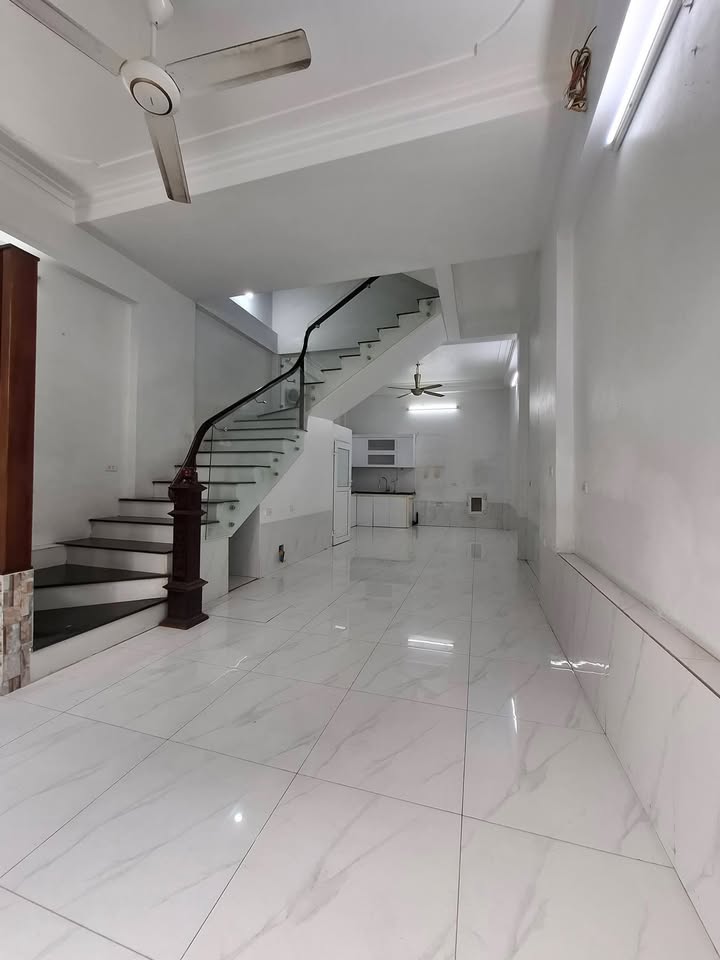 Nhà Liên Ninh 45m² 5 tỷ - Dân Xây Chắc Chắn, Sẵn Sàng Vào Ở!