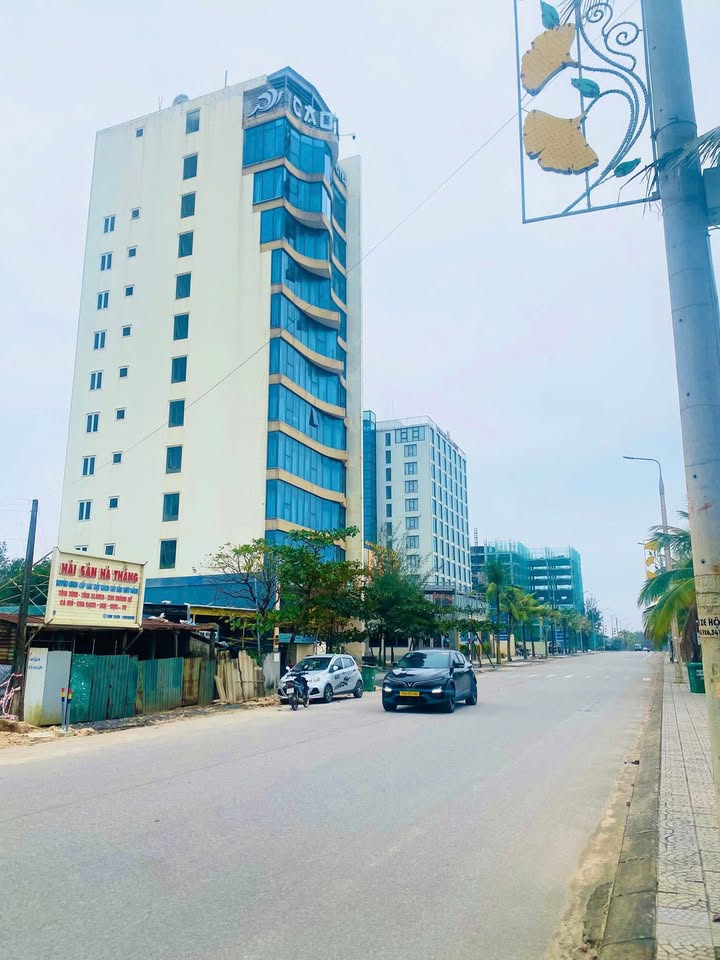 Đất Vip xây khách sạn – Nhà hàng view biển Nhật Lệ 204.3m² giá thỏa thuận - Đầu tư sinh lời mạnh mẽ!