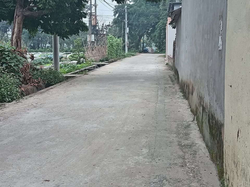 Đất Vân Nội Đông Anh 112m² giá 5.7 tỷ - Kết nối giao thông thuận tiện!