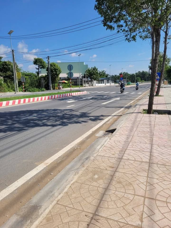 Đất nền mặt tiền đường Võ Văn Kiệt, Trà Vinh 616m² giá 4.5 tỷ - Phù hợp kinh doanh