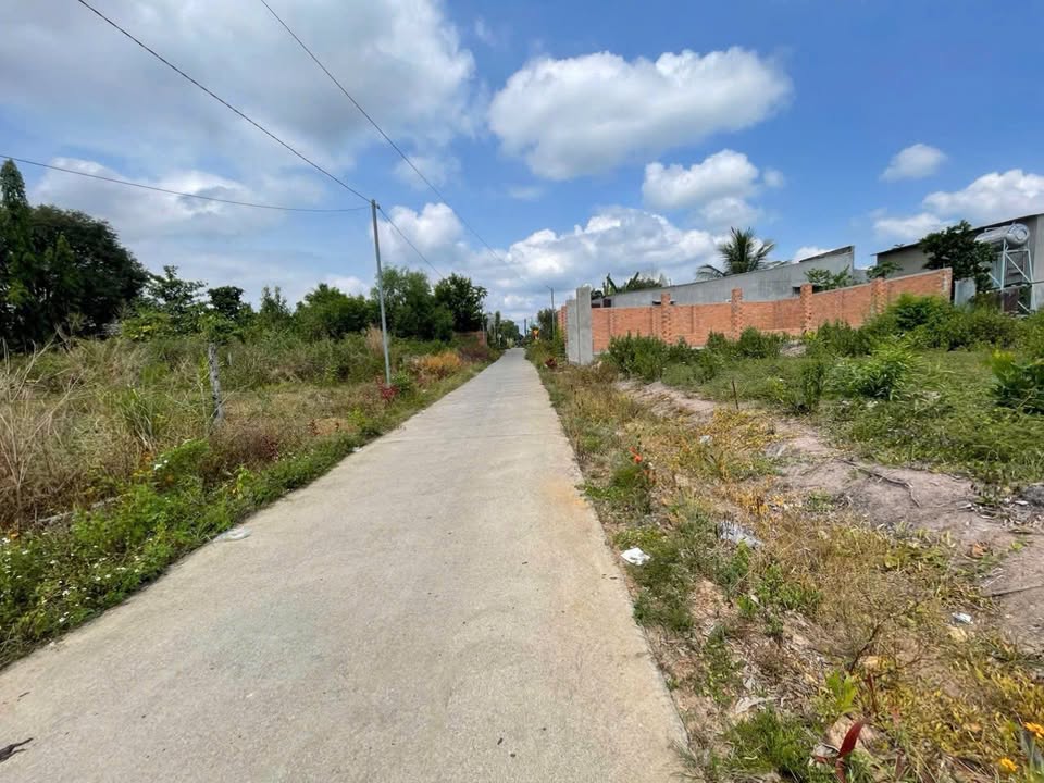 Đất nền mặt tiền đường bê tông Phú Hoà 149m² giá 499 triệu - Sổ hồng riêng chính chủ!