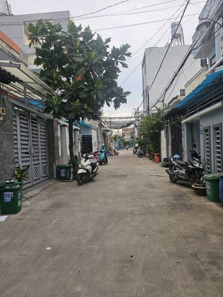 Đất thổ cư An Phú Đông 83.7m² giá 3.95 tỷ - Gần công viên và trường học