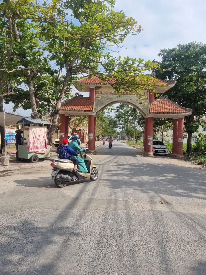 Đất chính chủ Anh Dũng, Dương Kinh 55m² - Gần trường, an ninh tốt!