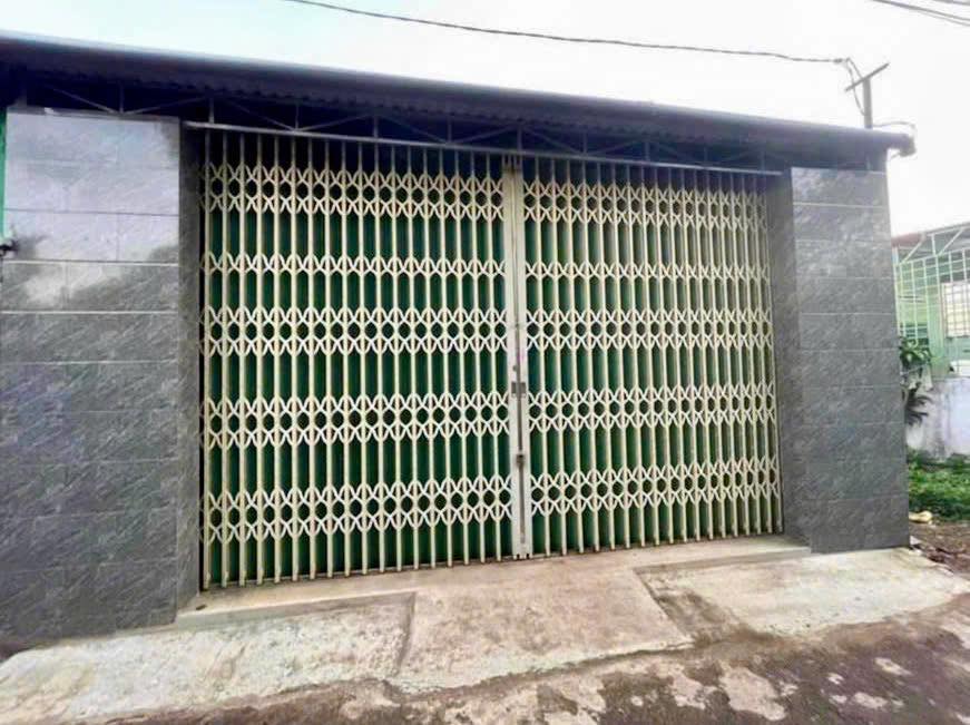 Nhà bán hẻm Lê Đại Hành, Pleiku 170.1m² chỉ 1 tỷ - Đầu tư sinh lời!