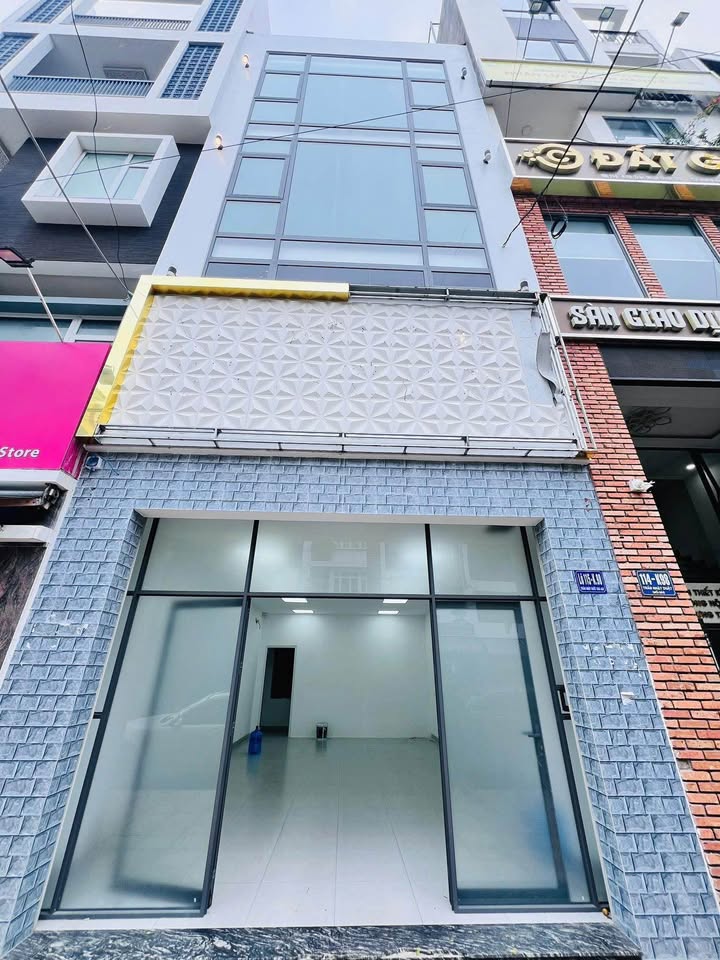 Nhà nguyên căn cho thuê tại đường Trần Nhật Duật, 75m² - Thích hợp mở văn phòng hoặc spa!