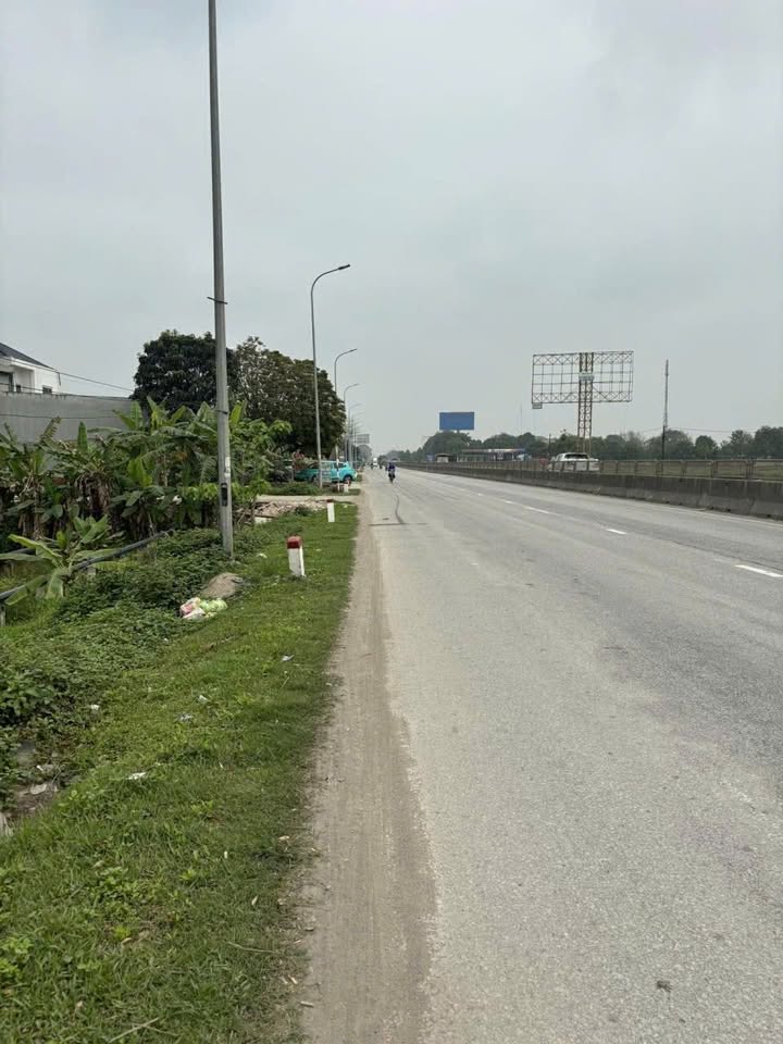 Đất mặt tiền Quốc lộ 1A, Tân Phong 80m² giá 1.4 tỷ - Cơ hội đầu tư tuyệt vời!