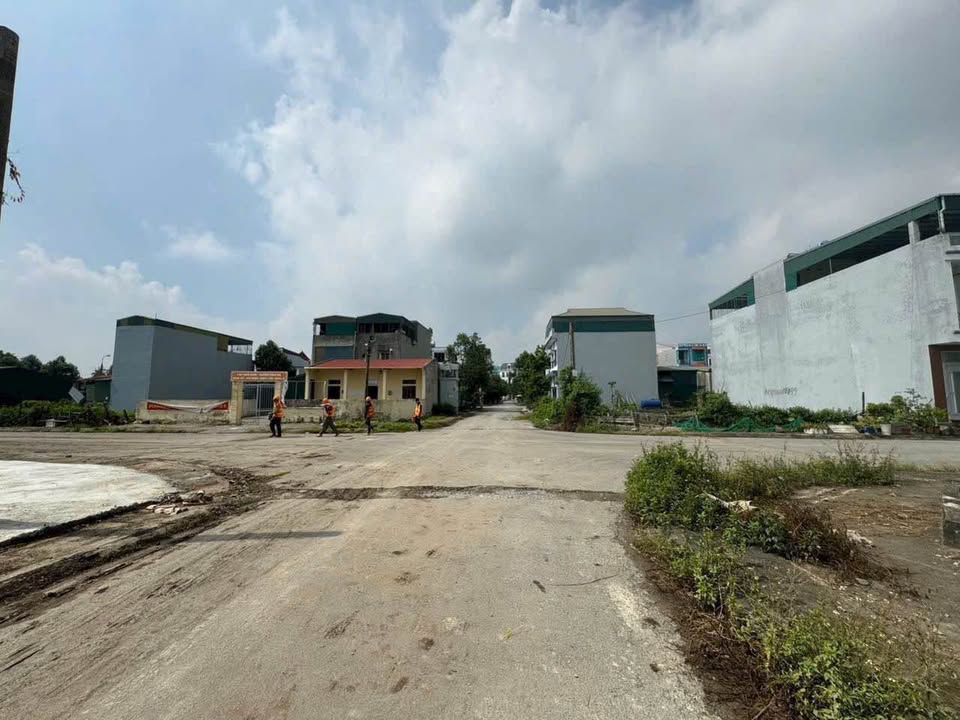 Đất nền Đông Hải, Thanh Hóa 100m² - Pháp lý sổ đỏ, xây dựng tự do!