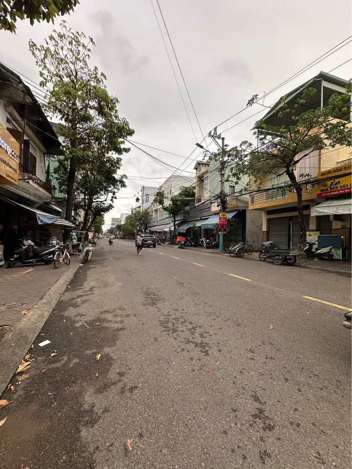 Nhà mặt tiền đường Cần Vương, phường Nguyễn Văn Cừ, 120m² giá 7.2 tỷ - Sổ đỏ chính chủ!