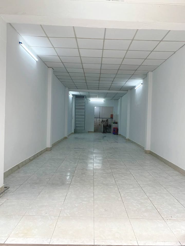 Nhà thuê đường Huỳnh Thiện Lộc, quận Tân Phú, diện tích 60m² - Thích hợp ở và kinh doanh!
