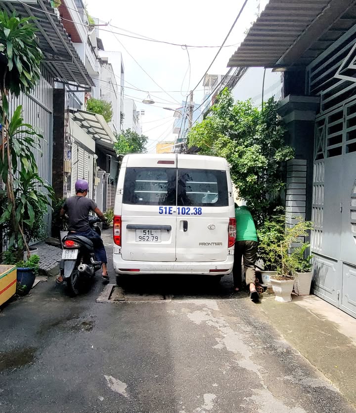 Nhà phố Tân Cổ Điển 4.7m x 10m giá 7.8 tỷ - Đầu tư sinh lời tại Gò Vấp!