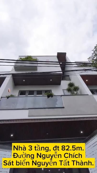 Nhà 3 tầng Nguyễn Chích, Đà Nẵng 82.5m² giá 8.3 tỷ - Full nội thất sang trọng, vào ở ngay!