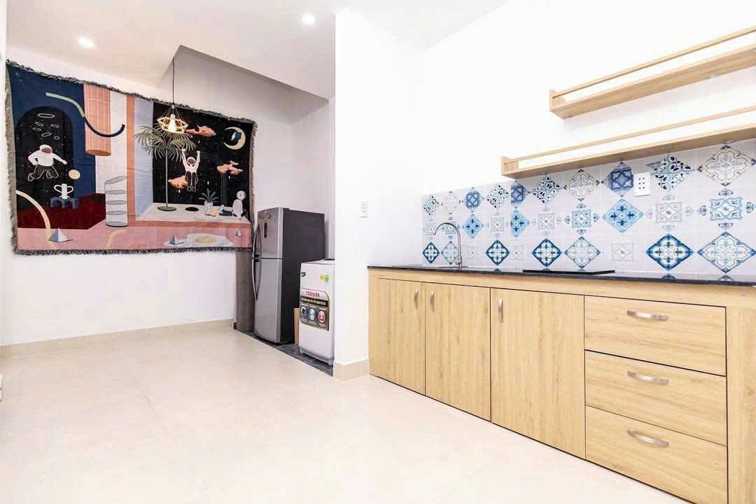 Nhà Phú Nhuận 85m² giá 12.999 tỷ - Dòng tiền 60 triệu/tháng, 13PN, 5 tầng