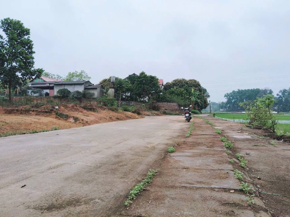 Đất nền lô góc 100m² Thôn Đồng Bông - Kim Long chỉ 800 triệu - Cơ hội đầu tư hiếm có!