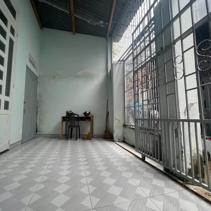 Nhà riêng Nơ Trang Gưh, Buôn Ma Thuột 103m² giá 1.98 tỷ - Vị trí trung tâm hiếm có!