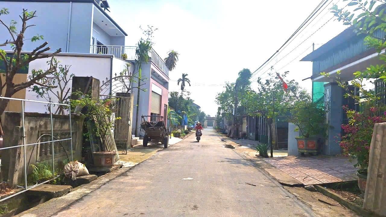 Đất nền Lối 2 đường Nguyễn Xí, xóm Văn Minh 115m² giá 1.4 tỷ - Tiềm năng phát triển lớn!