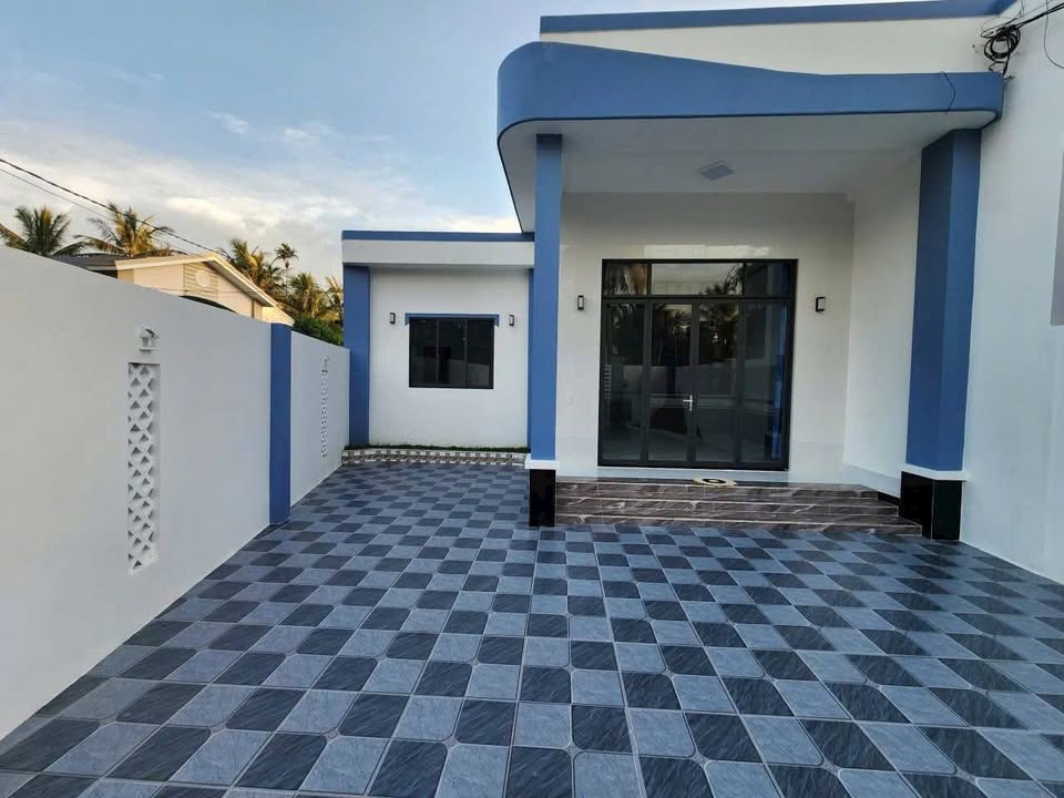 Nhà mới xây tại An Hội, Vĩnh Long 160m² giá 1.69 tỷ - Sẵn sàng vào ở!