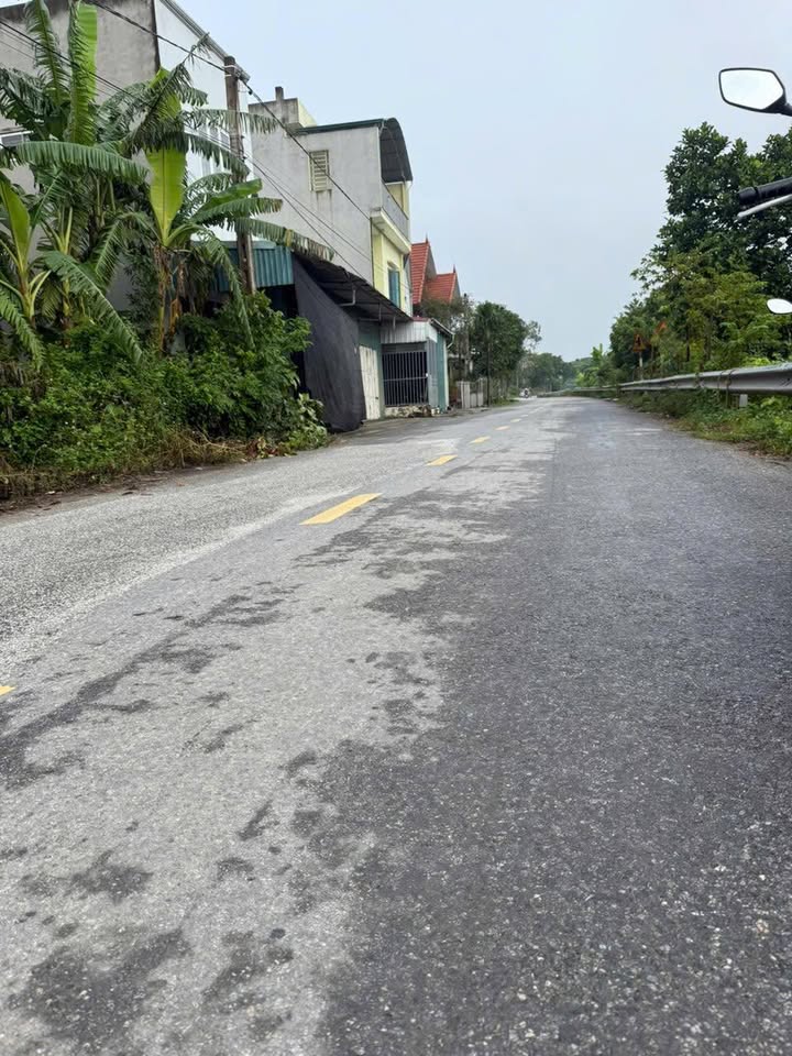 Đất thổ cư 111,3m² tại đường Thành Xá, xã Yên Trung - Giá chỉ 1,5 tỷ!