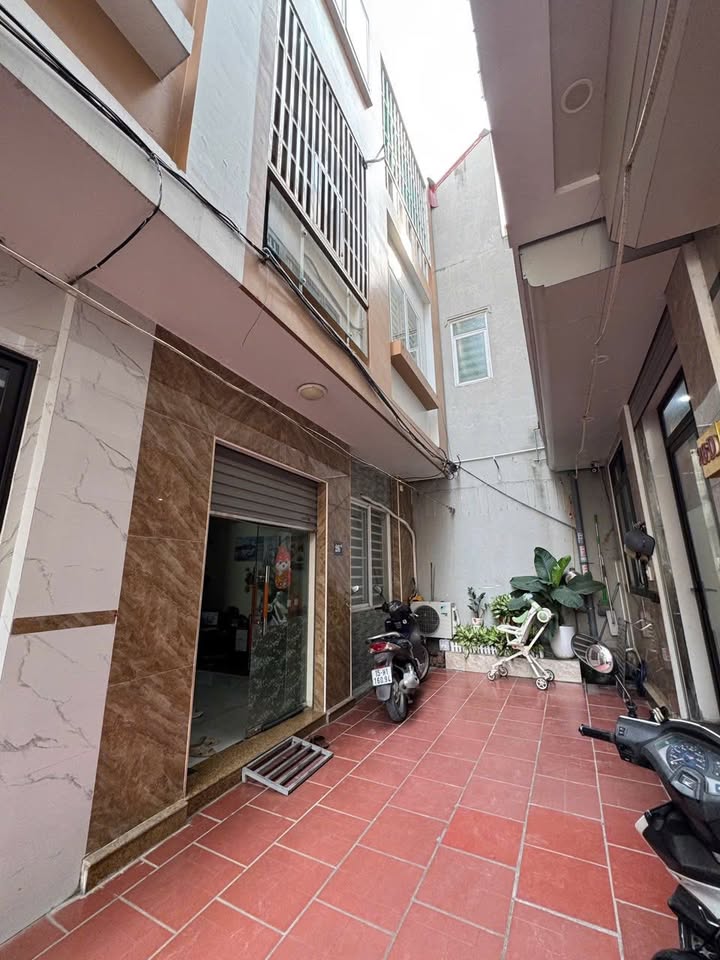 Nhà riêng Thư Trung, Hải An 40m² giá 2.8 tỷ - Ô tô vào tận cửa!