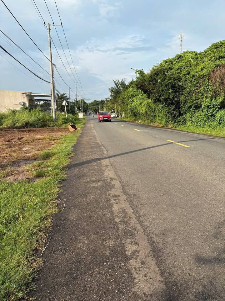 Lô đất mặt tiền Hương Lộ 8, Long Phước, 168m², giá chỉ 2.75 tỷ - Đầu tư sinh lời ngay!