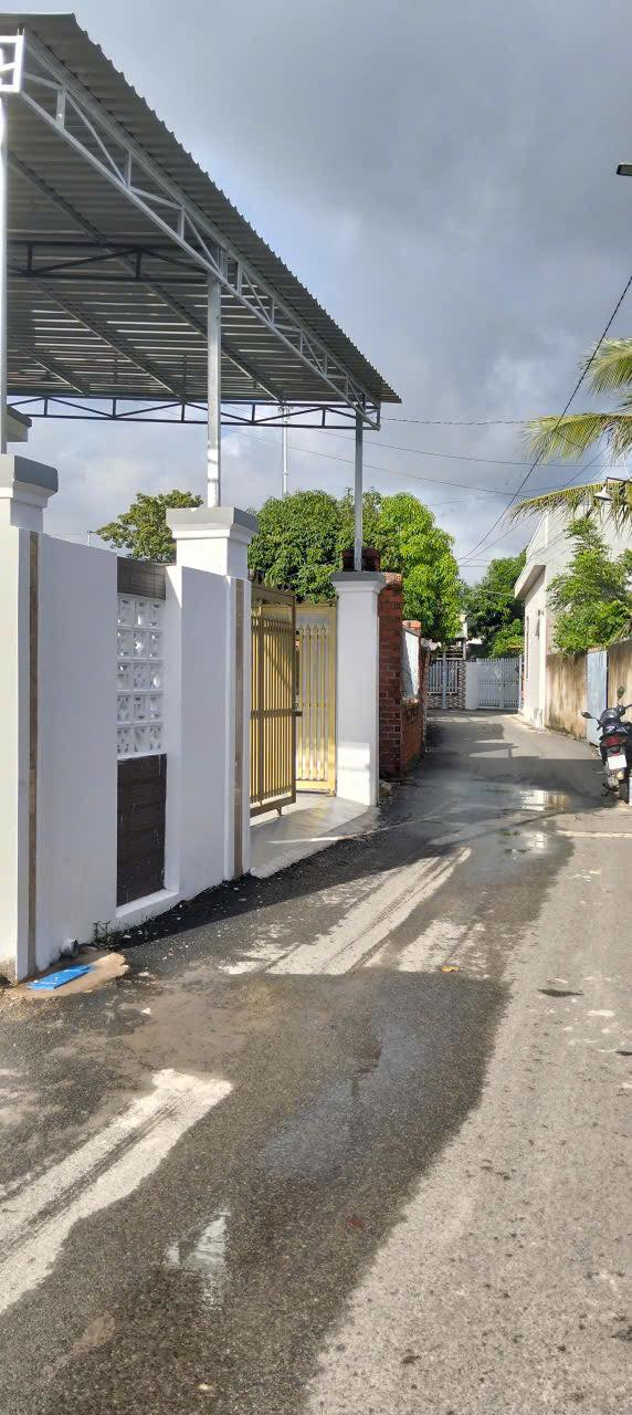 Nhà Phước Hưng, Long Điền 106.4m² giá 2.25 tỷ - Gần cảng và biển Long Hải!