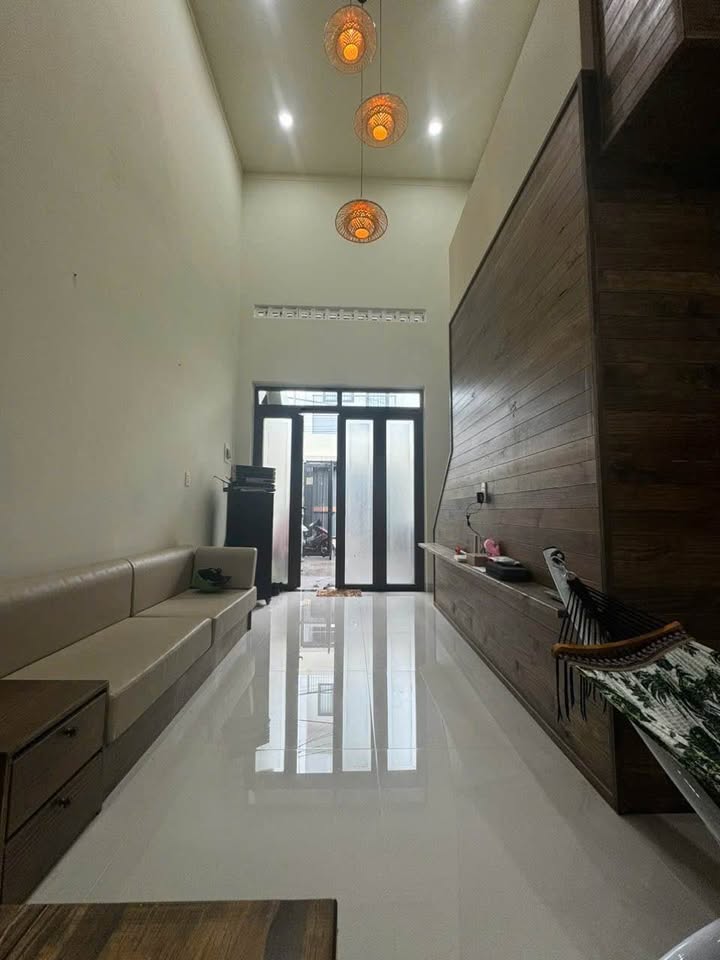 Nhà riêng Trương Công Định Buôn Ma Thuột 60m² giá 2.79 tỷ - Nhà nhỏ xinh, vị trí trung tâm!