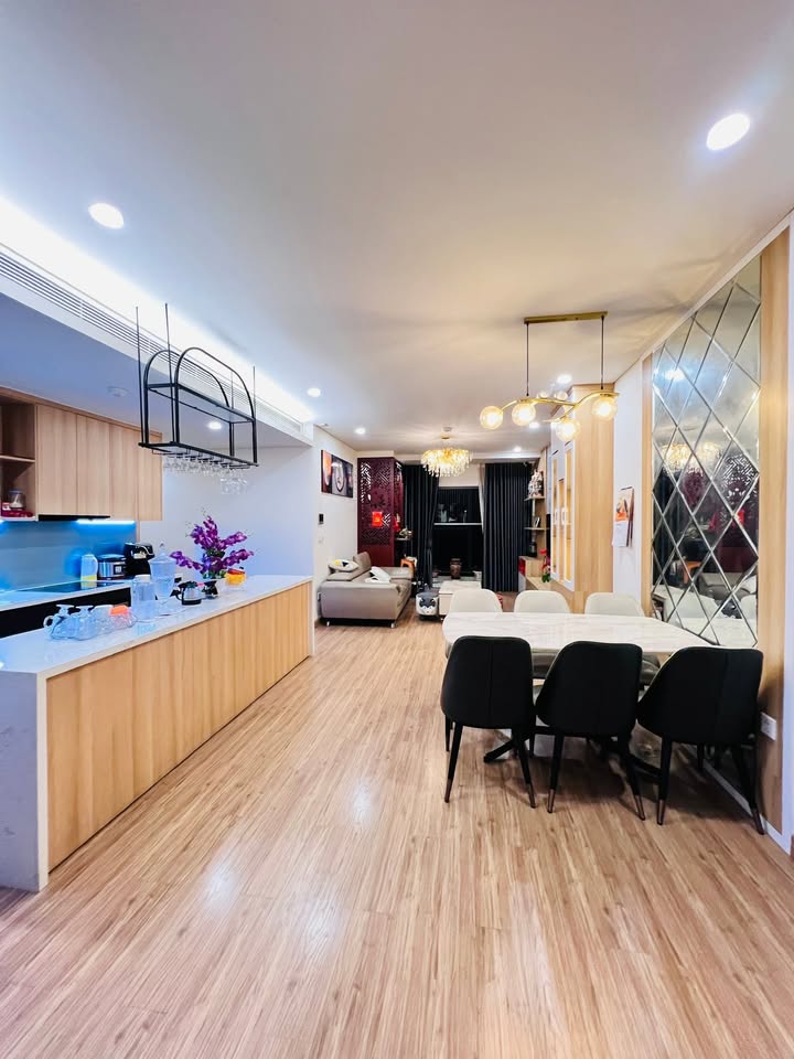 Căn hộ 3PN Sky Park Residence 127.5m² giá 16 tỷ - Chính chủ bán gấp!