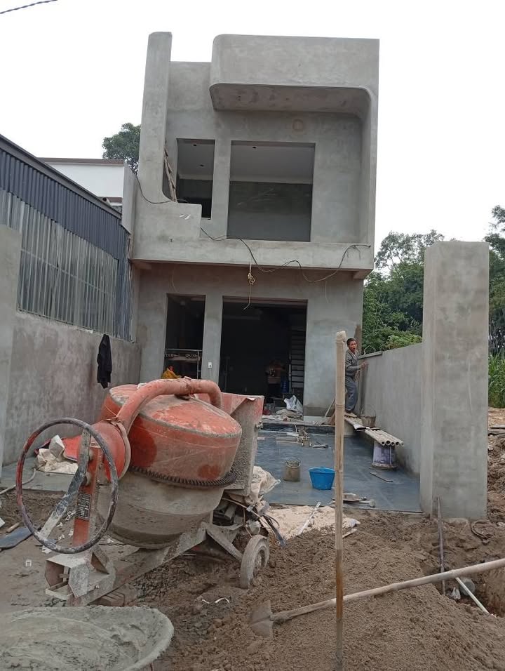 Nhà riêng Thịnh Đán Thái Nguyên 103m² giá hơn 2 tỷ - Đường rộng, thoáng mát!