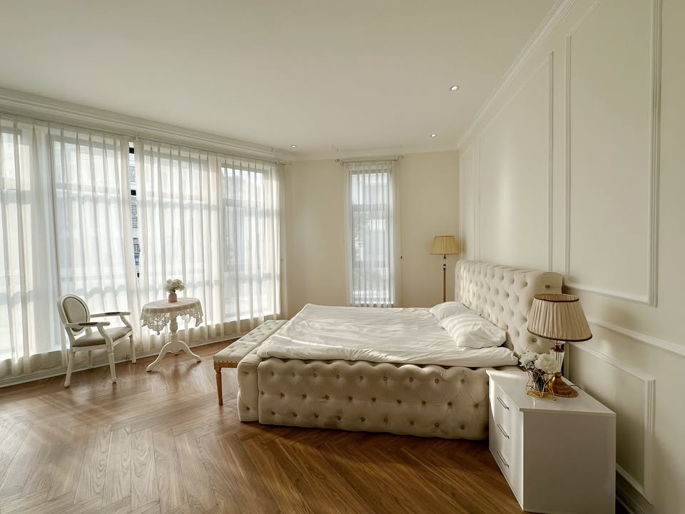 Căn hộ Studio 40m² cho thuê tại Đường Láng - Full đồ mới 14 triệu/tháng!