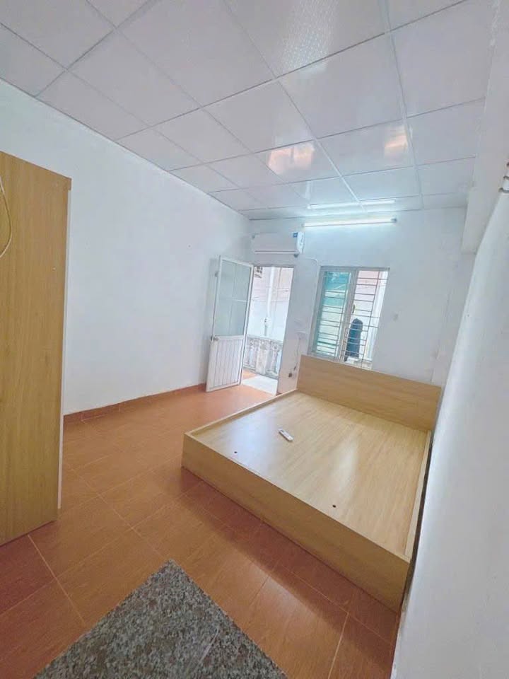 Phòng cho thuê tại Cầu Giấy 20m² giá 2.8 triệu - Không chung chủ, giờ giấc tự do!