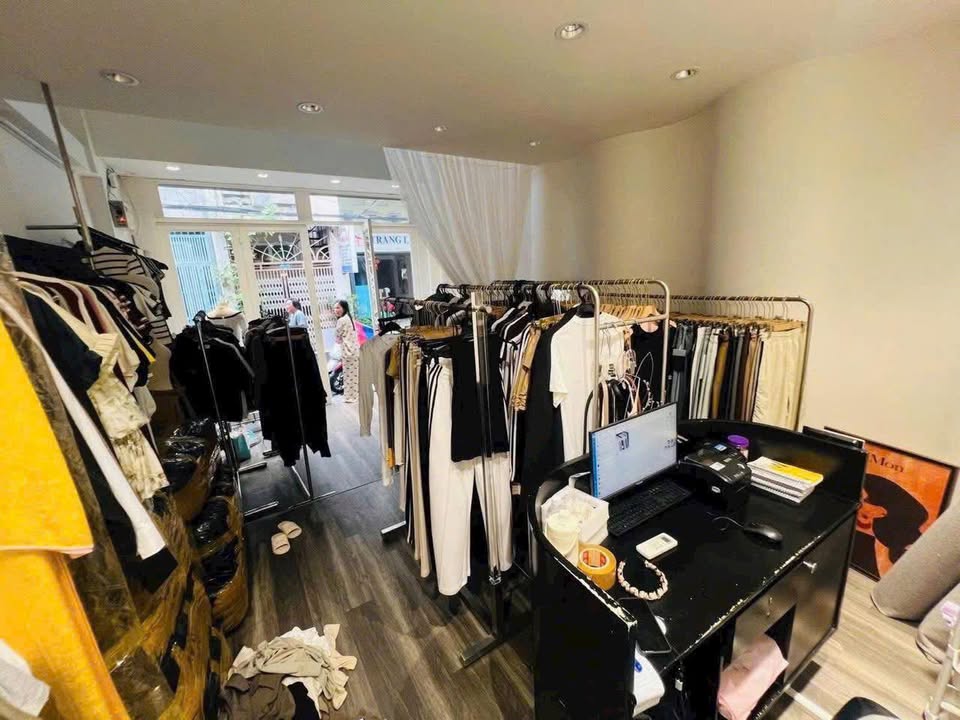 FrontHouse Lê Văn Sỹ Quận 3 55m² giá 9 tỷ - Hẻm ô tô, kinh doanh thuận lợi!