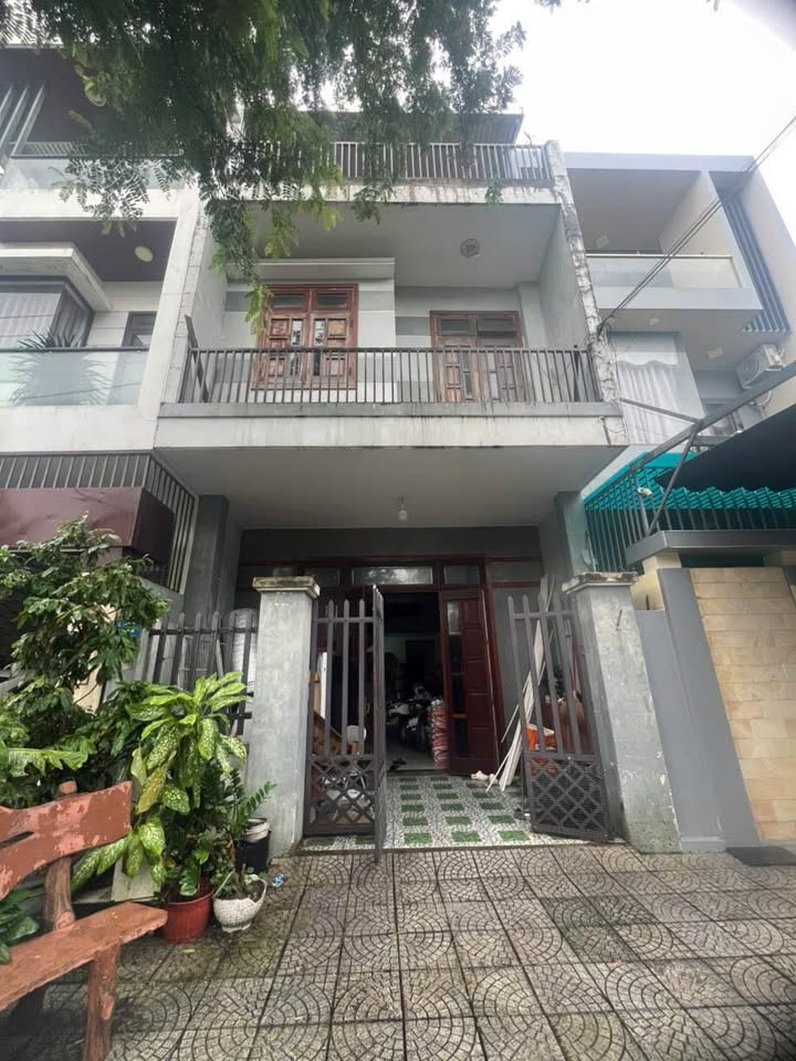 Nhà cho thuê 2 tầng đường Nguyễn Kim, Hòa Xuân, Đà Nẵng - Phù hợp kinh doanh đa dạng!