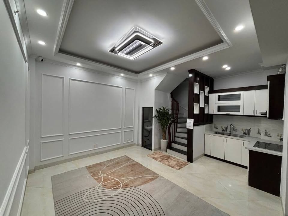 Nhà phố Phương Canh - Trịnh Văn Bô 37m² giá 6 tỷ - Sẵn sàng vào ở!