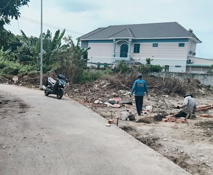 Đất nền Long Hải 115m² giá 1.52 tỷ - Mặt tiền đường xe hơi, gần biển!