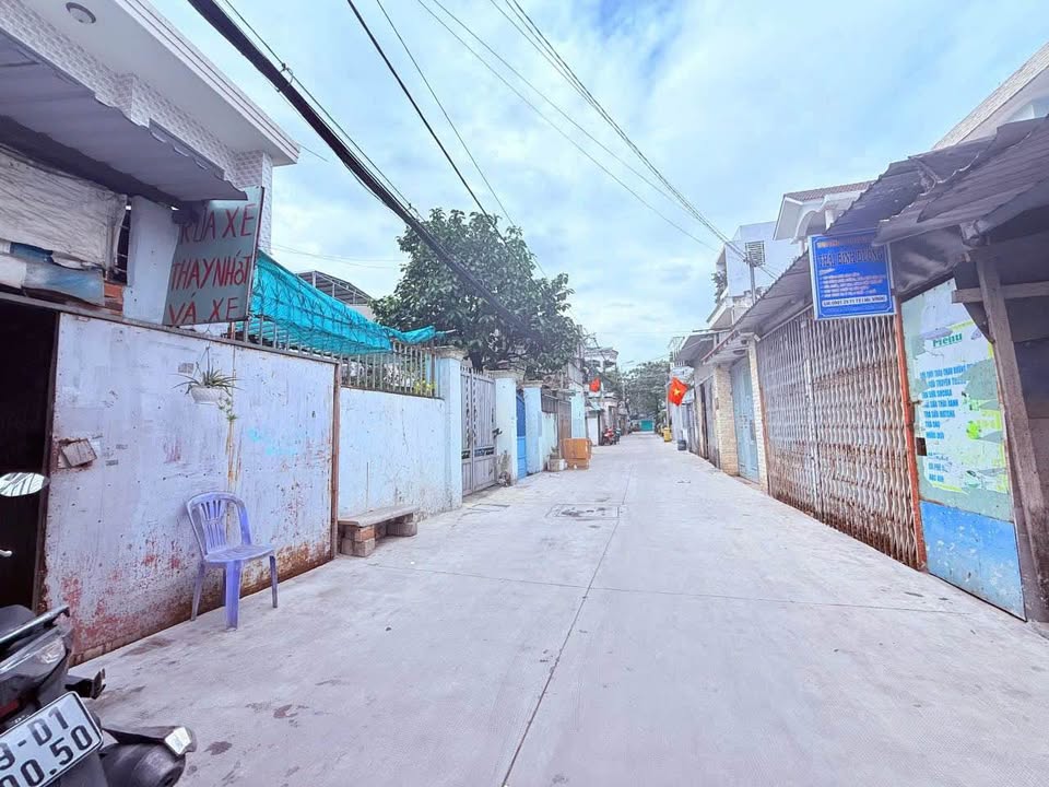 Đất mặt tiền Thạnh Lộc 04, quận 12, 100m² giá 4.85 tỷ - Tặng nhà cấp 4 cho thuê!