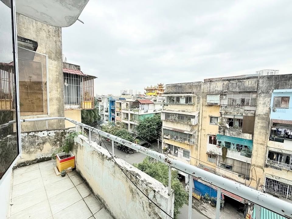 Chung cư H4 Chu Văn An, Bình Thạnh 52m² giá 2.75 tỷ - Sổ đỏ riêng biệt, sử dụng vĩnh viễn!