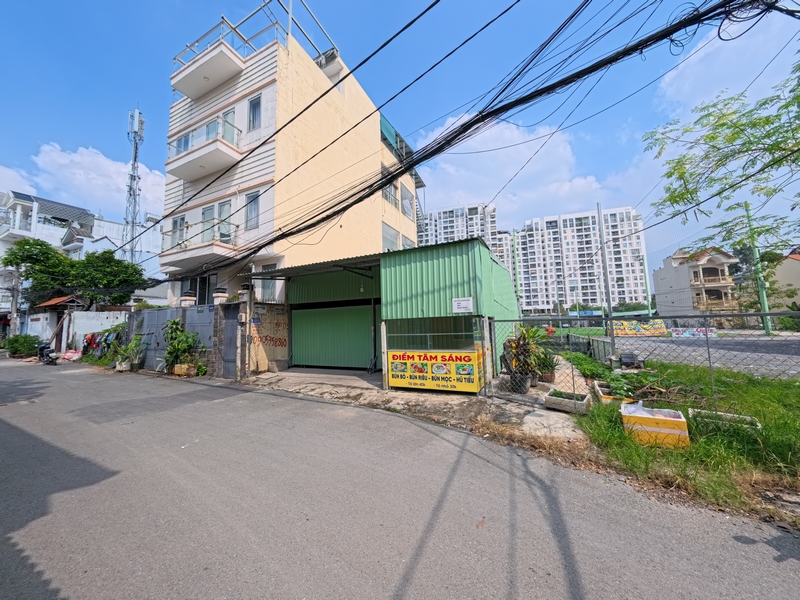 Căn hộ dịch vụ 5 tầng tại Thủ Đức 135m² - Dòng tiền ổn định gần Gigamall!