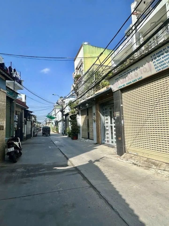 Nhà mặt tiền đường Mã Lò, Bình Tân 105m² giá 70 tỷ - Kinh doanh sinh lời ngay!