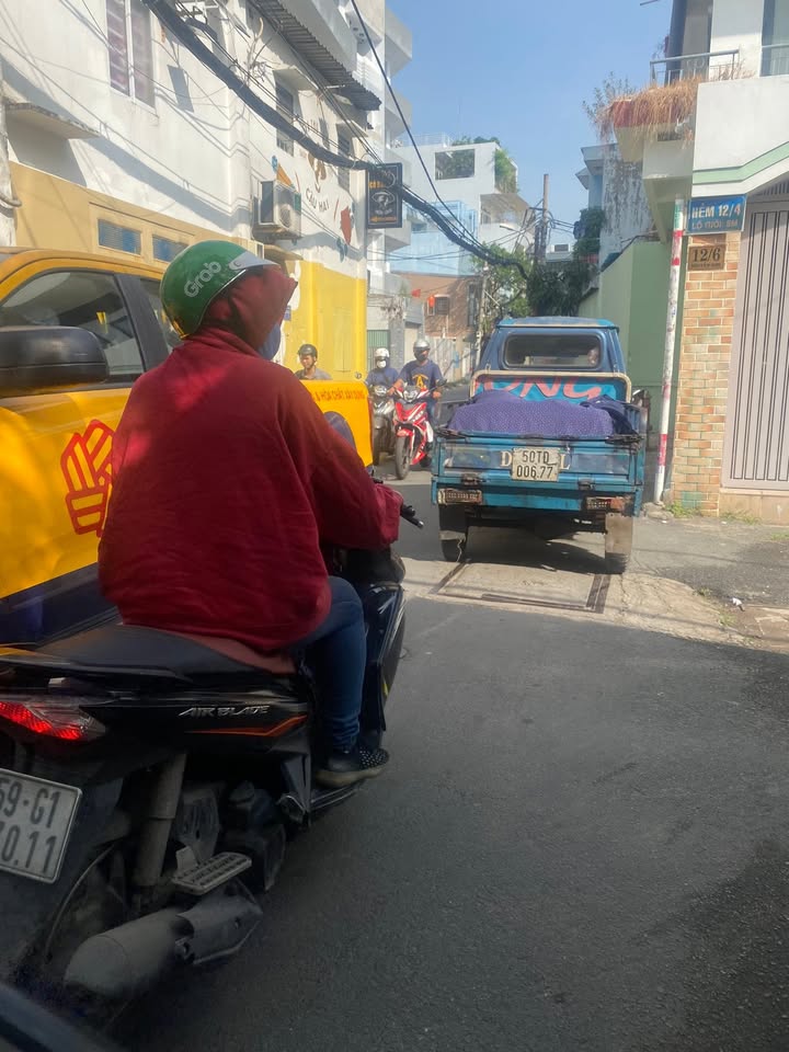 Nhà phố Tân Phú 85m² giá 11.6 tỷ - Thiết kế 5 phòng ngủ, vào nhà ngay!