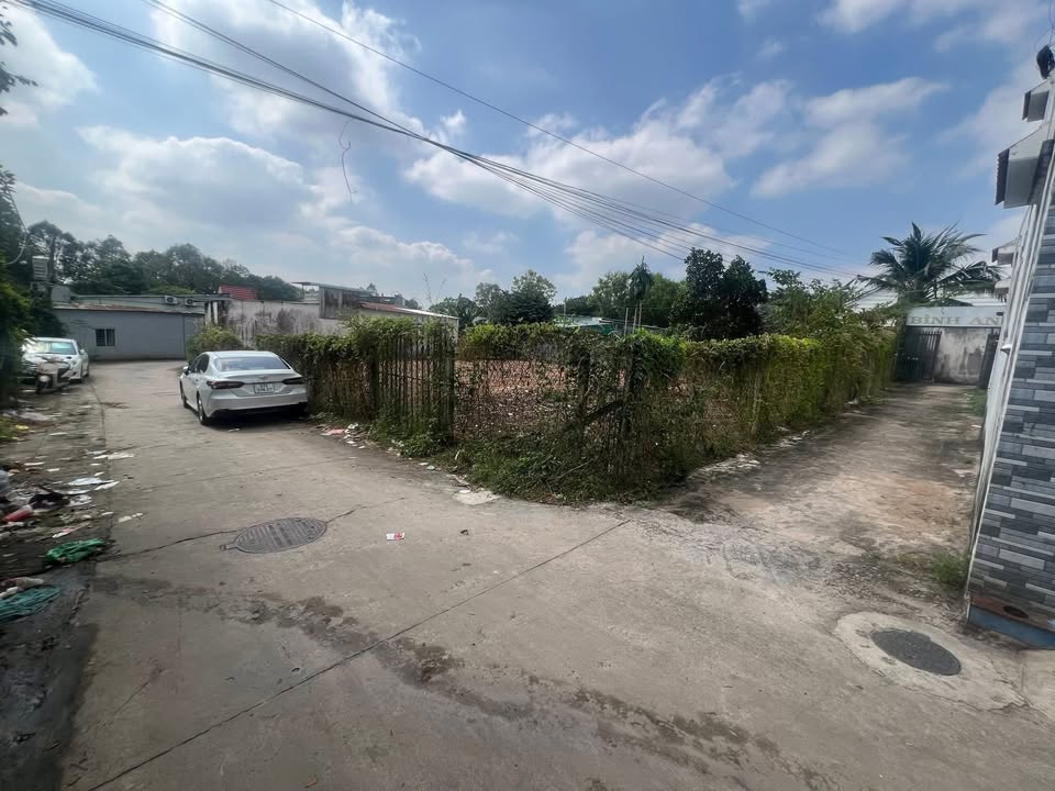 Đất nền Thủ Dầu Một 81m² giá 2.15 tỷ - Tiện ích đầy đủ, gần chợ và trường học!