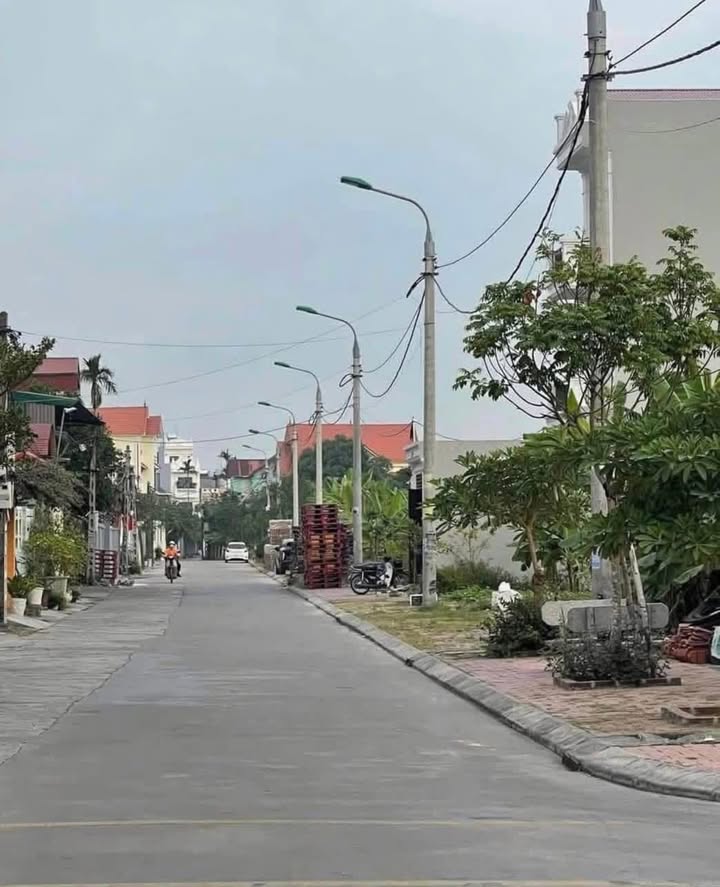 Đất đấu giá Gia Tân, Gia Lộc 100m² giá 2 tỷ - Vị trí đẹp, pháp lý rõ ràng!