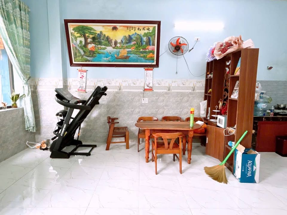 Nhà cấp 4 Hòa Quý 118m² giá 3.1 tỷ - Khu dân cư yên tĩnh, phù hợp cho thuê!