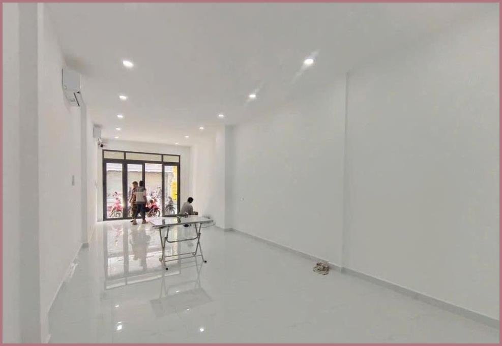 Nhà cho thuê Hẻm Xe Hơi Lê Văn Sỹ, 96m² giá 85 triệu - Kinh doanh cực tốt!