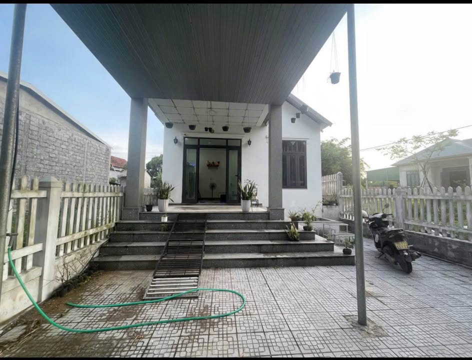 Bán nhà kiệt ô tô Trưng Nữ Vương, Thủy Phương 203m² giá 2.2 tỷ - Vào ở ngay!