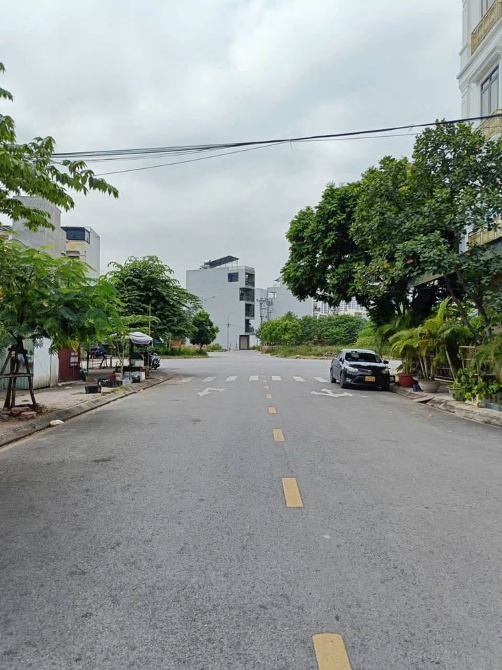 Nhà 4 tầng lô góc tại Hải Phòng 41m² giá 8.3 tỷ - Kinh doanh thuận lợi!