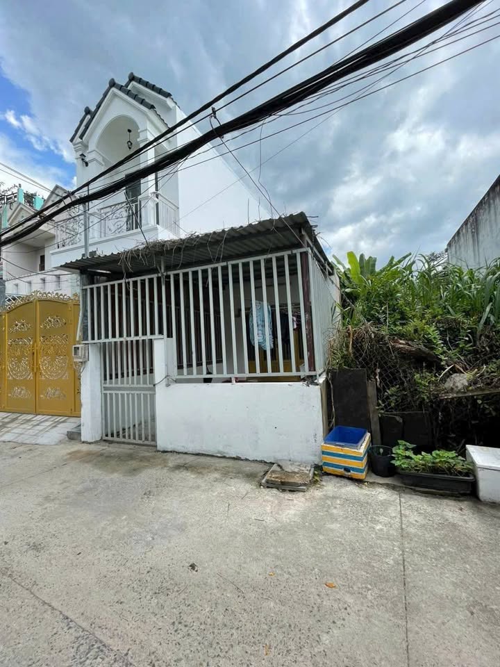 Nhà cấp 4 tại Nguyễn Văn Tạo, Nhà Bè 50.7m² giá 2.6 tỷ - Khu dân trí cao, an ninh tốt!