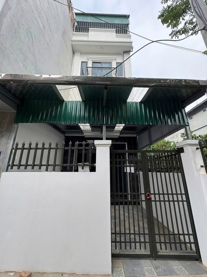 Nhà 4 tầng Độ Chàng, Đại Thành, Quốc Oai 60m² giá 5 tỷ - Ô tô đỗ cửa, đầy đủ công năng!