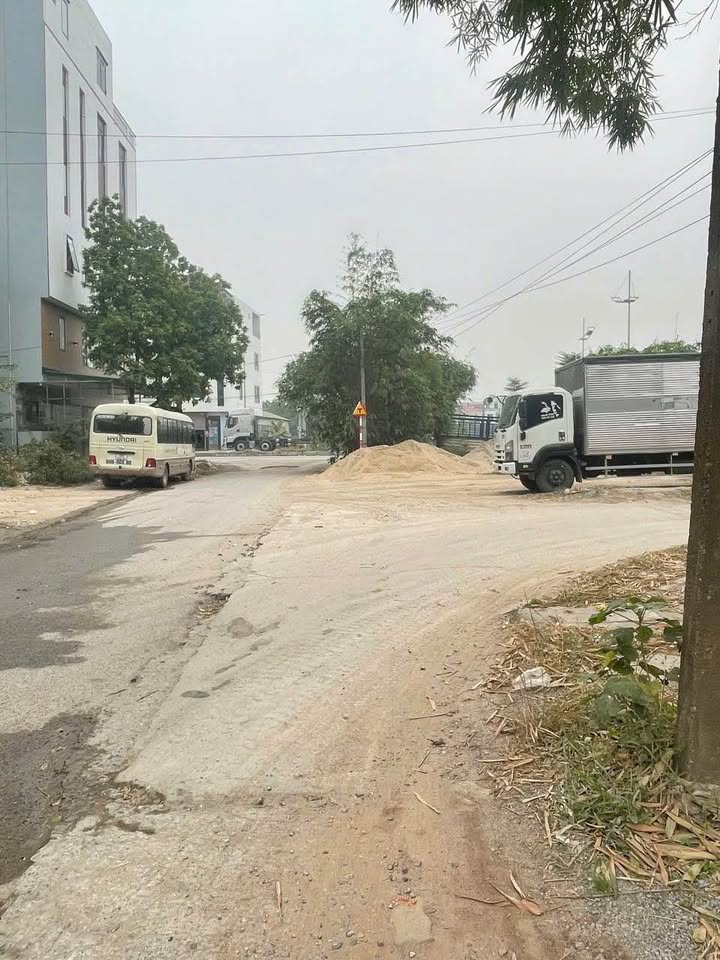 Đất nền mặt tiền khu tái định cư Khê Hồi - Thường Tín 53m² giá 9.5 tỷ - Đầu tư sinh lời ngay!