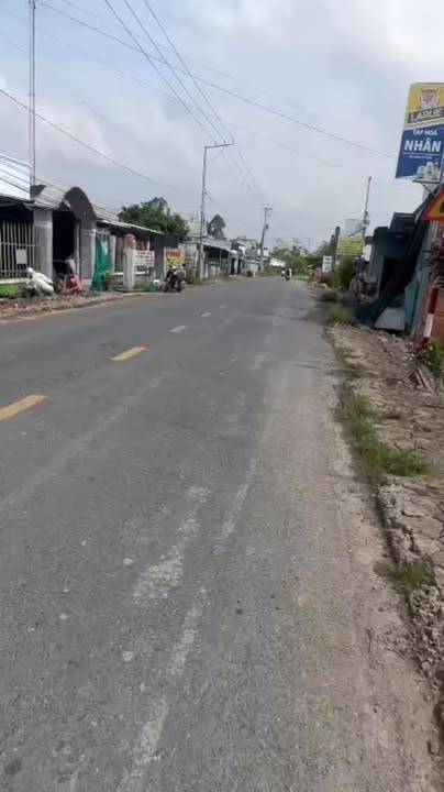 Đất nền mặt tiền tỉnh lộ 864 - 2,8 công chỉ 3,2 tỷ - Cơ hội đầu tư tiềm năng!