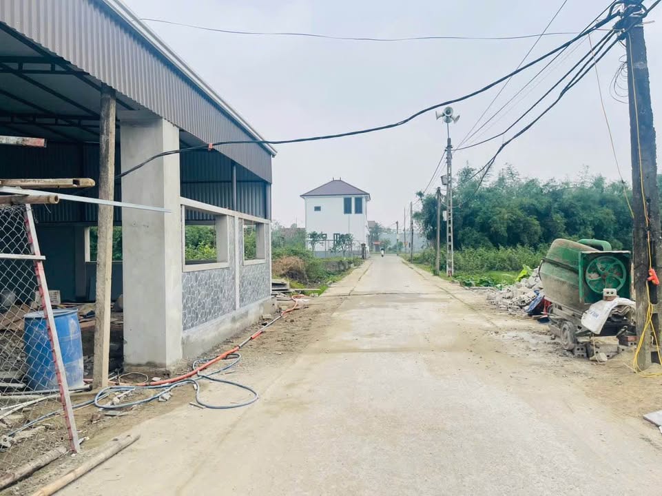 Đất nền Nghi Phong, Vinh 340m² giá 6 tỷ - Khu vực phát triển đầy tiềm năng!