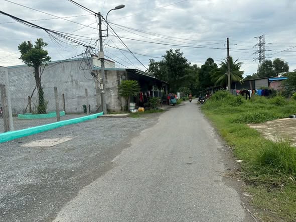 Đất nền Củ Chi 150m² giá 2.3 tỷ - Mặt tiền đường nhựa, sẵn sàng xây dựng!